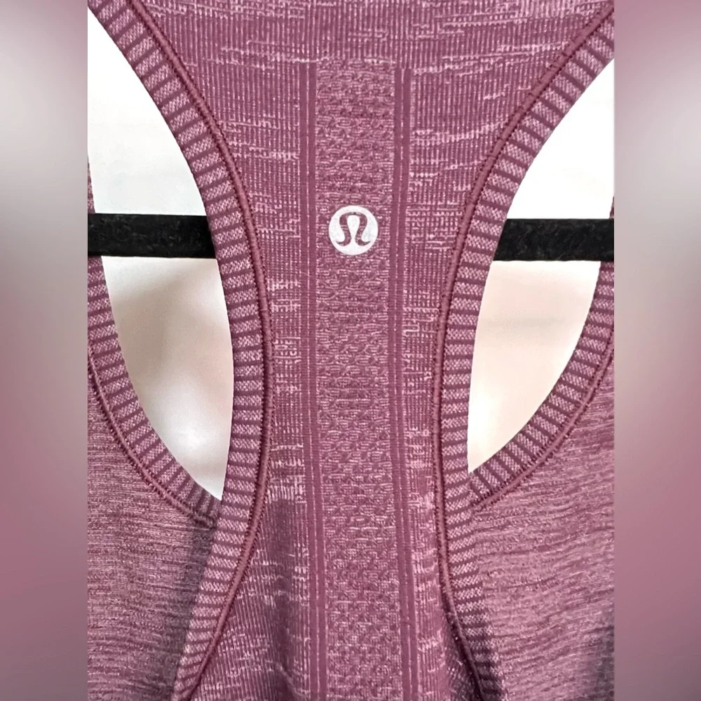 Lululemon Swiftly Tech Racerback Tank Running Activewear Yoga Workout Summer